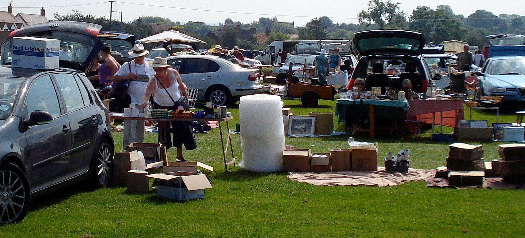 selling at car boot sales